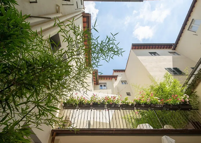 Carapelli Apartments